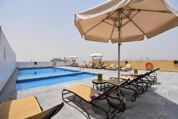 Premier Inn Dubai International Airport image 11